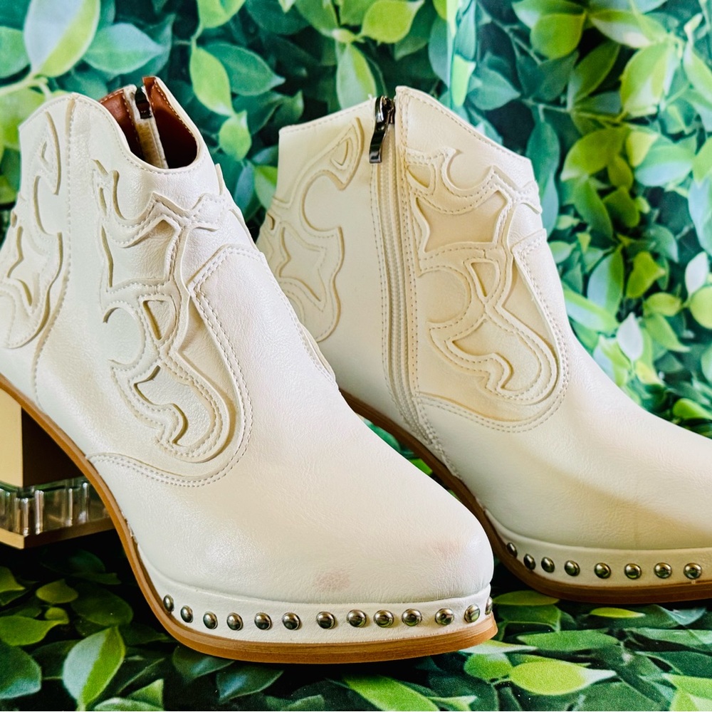 Stylish Cream Ankle Boots